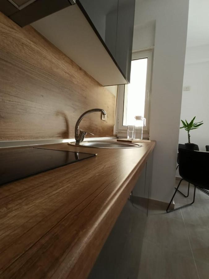 Apartments Hi-Tech Дуррес Екстер'єр фото